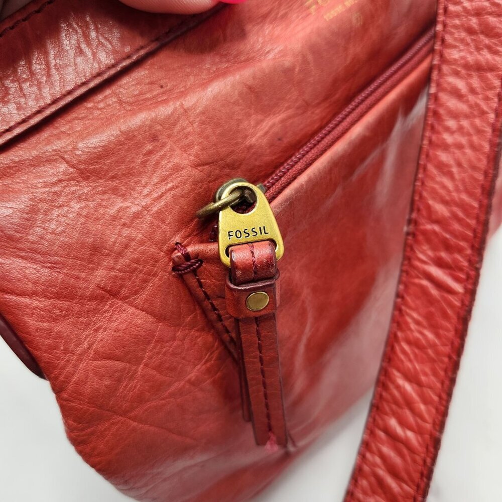 Fossil Crossbody Red Leather Bag Purse Bohemian Festival Classic Handbag - Picture 7 of 11